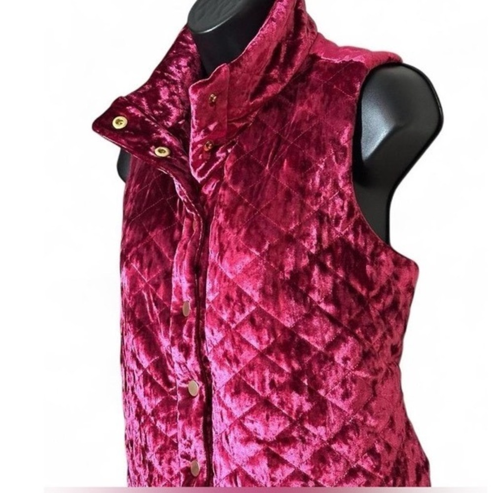 Retro Charter Club Raspberry Velvet Texture Soft Quilted Vest with Pockets